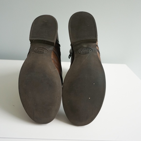 Lightly worn Steve Madden combat boots! - Picture 6 of 7